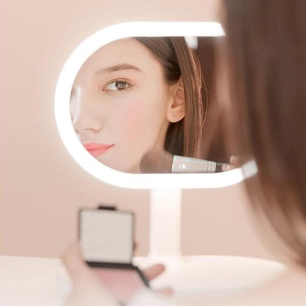 Momax q.led Mirror 化妝鏡連無線充電及藍牙音箱｜使用心得分享